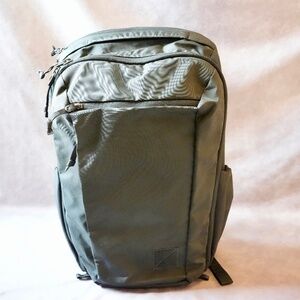 Evergoods Civic Travel Bag 26